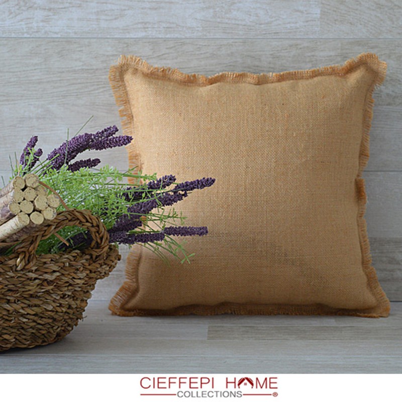 Cuscino arredo elegante lavorato a mano